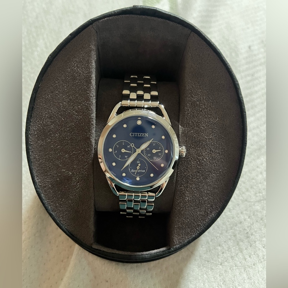 NWT - Women’s Citizen Eco-Drive Watch